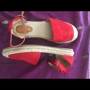 Red Espadrills